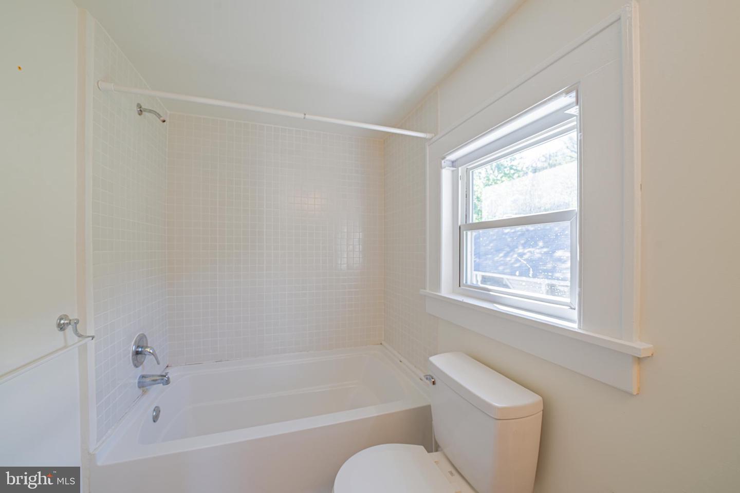 14015 Bedford Rd Ne Property Photo 31