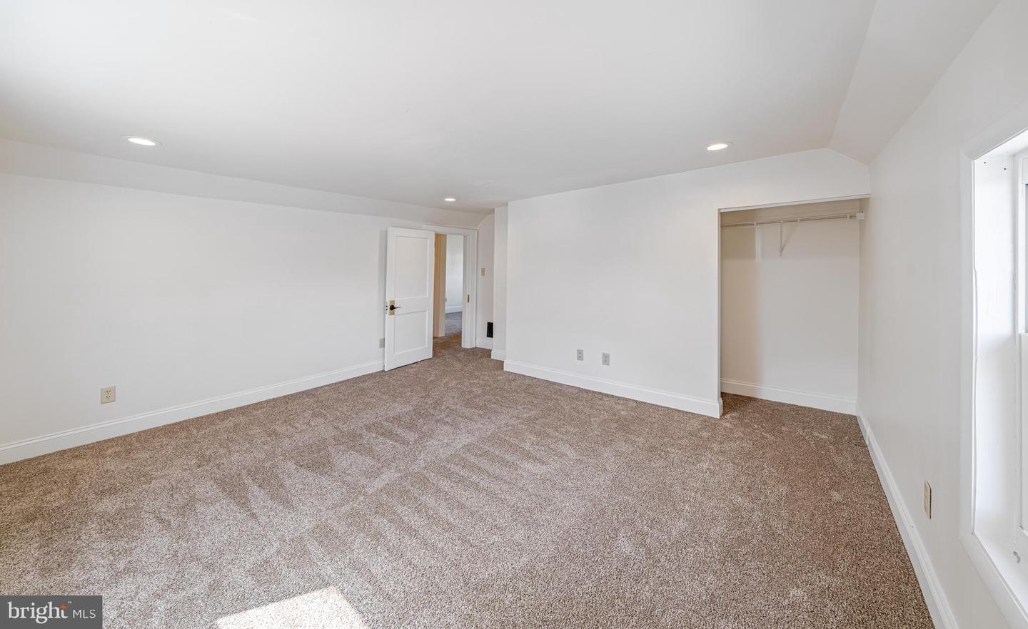 14015 Bedford Rd Ne Property Photo 35