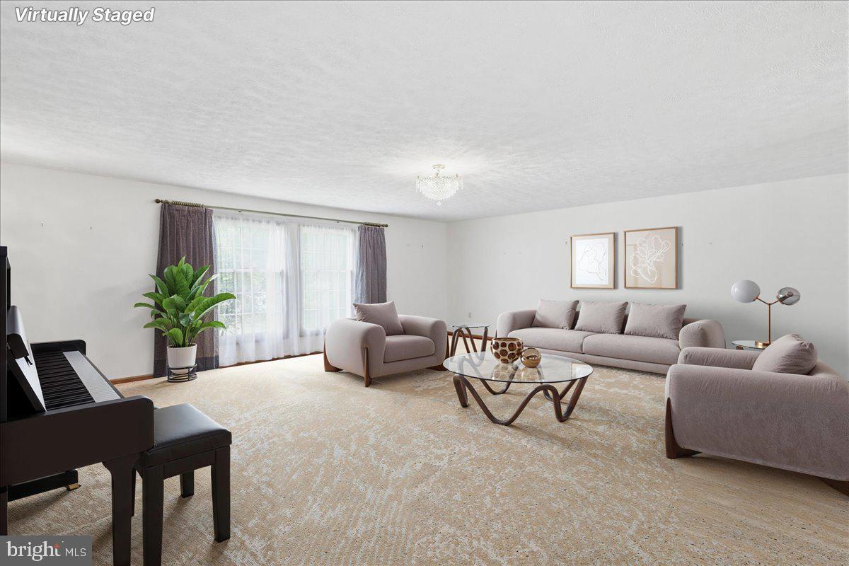 1048 Bishop Walsh Rd Property Photo 4