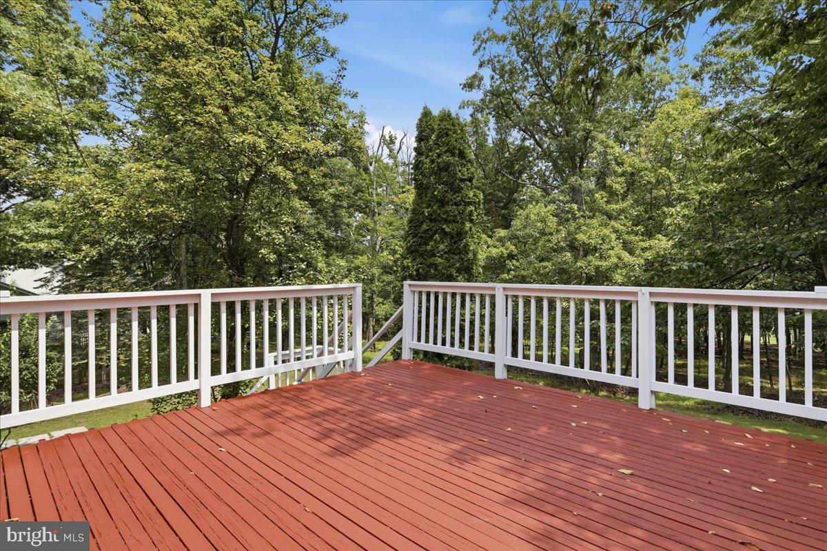 1048 Bishop Walsh Rd Property Photo 38