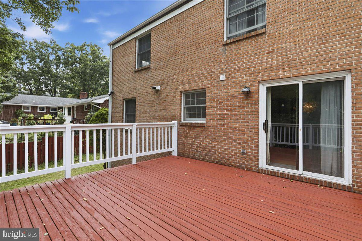 1048 Bishop Walsh Rd Property Photo 39