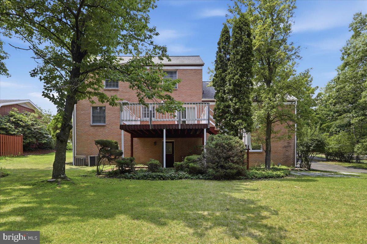 1048 Bishop Walsh Rd Property Photo 43