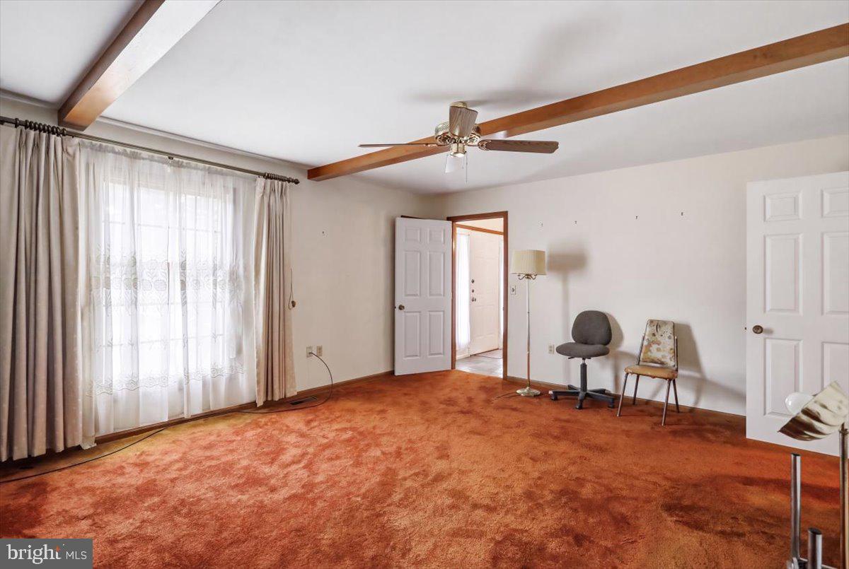 1048 Bishop Walsh Rd Property Photo 46