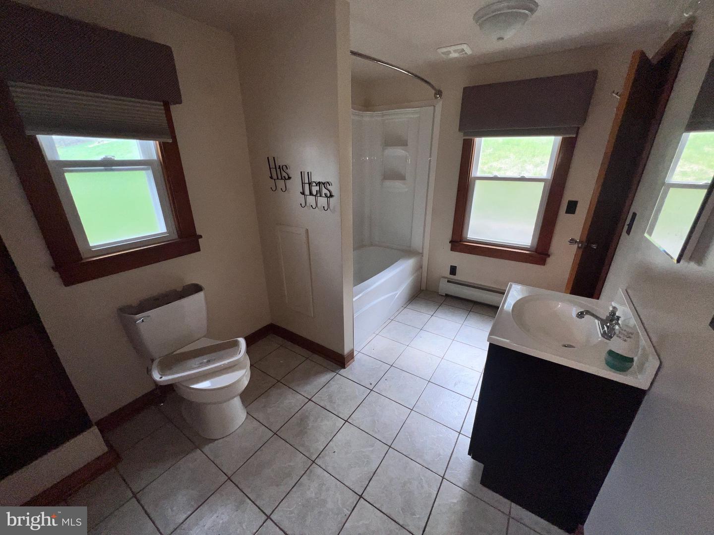 22416 Seldom Seen Rd Sw Property Photo 11