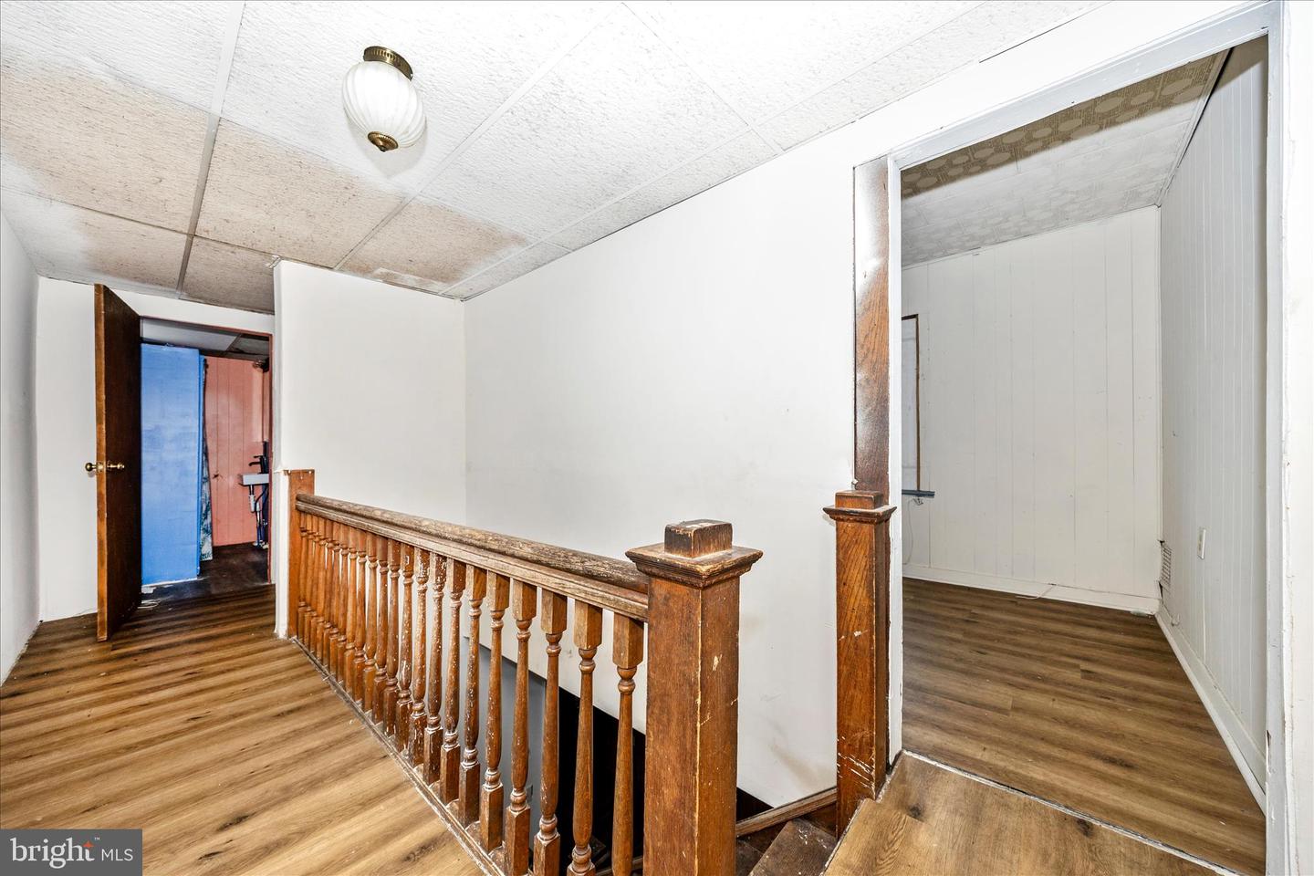 439 Waverly Ter Property Photo 10