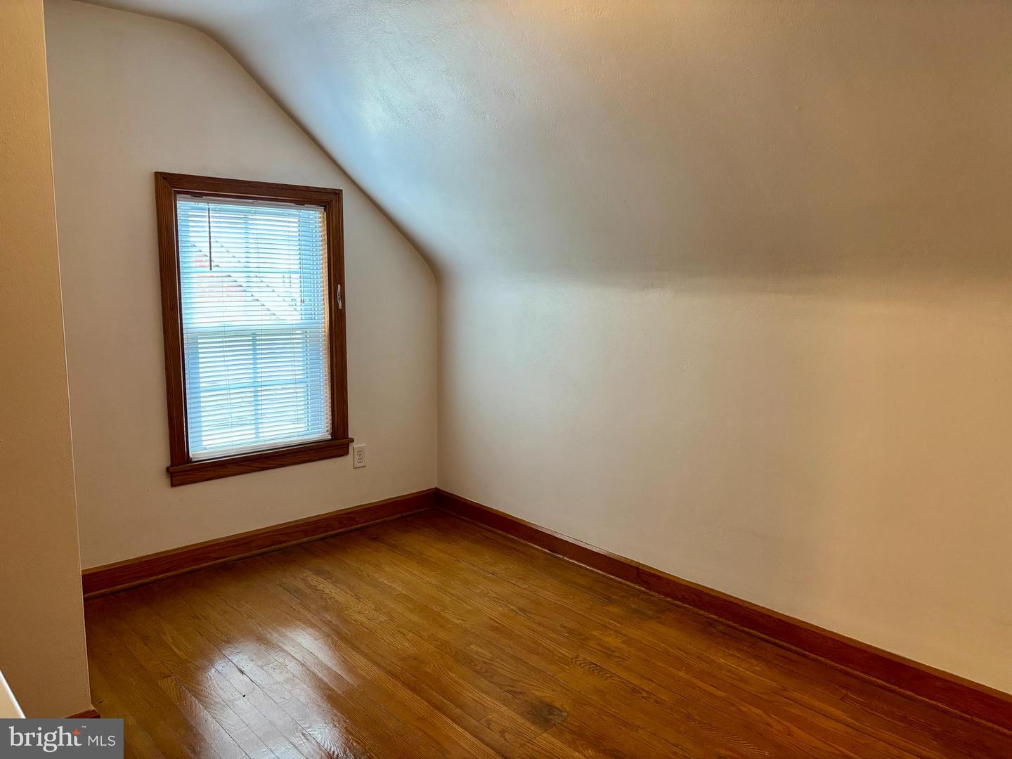 126 Washington St Property Photo 14