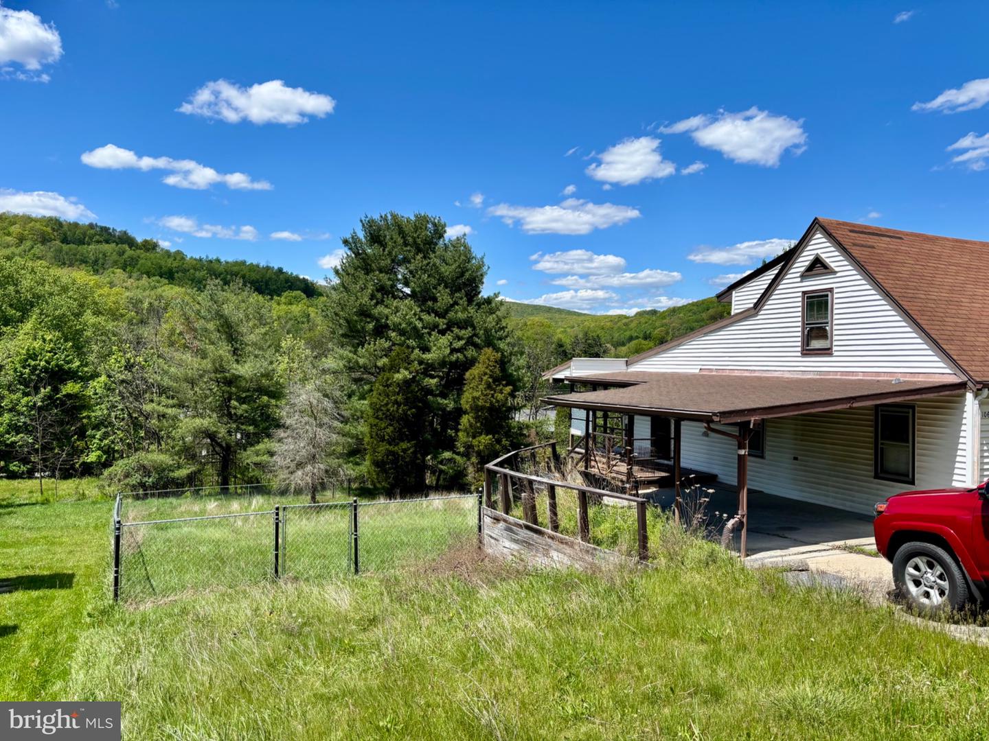 10631 New Hope Nw Property Photo 1