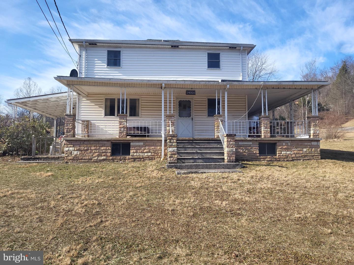 24001 Perry Hill Rd Sw Property Photo 1