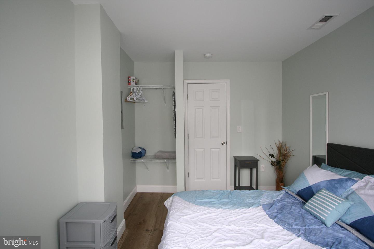 236 Glenn St Property Photo 87