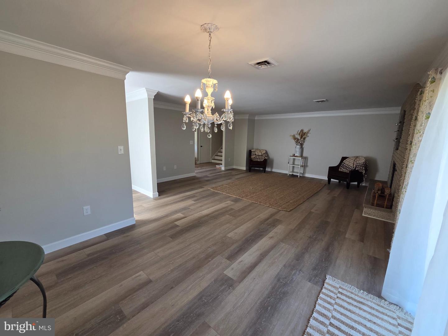 1028 Weires Ave Property Photo 6