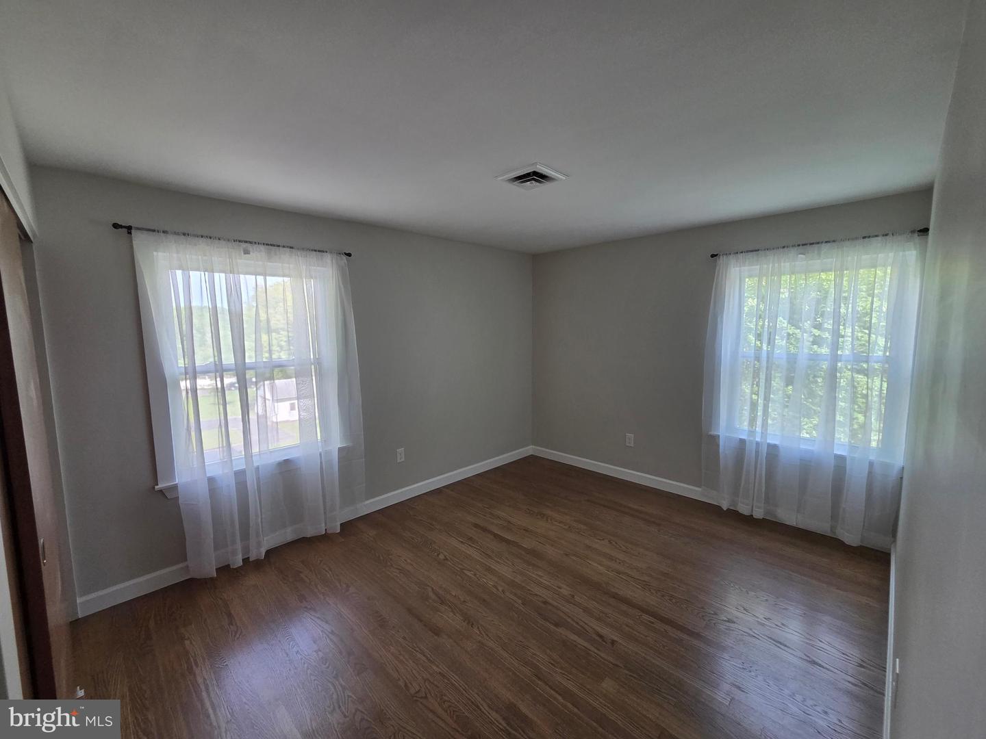 1028 Weires Ave Property Photo 30