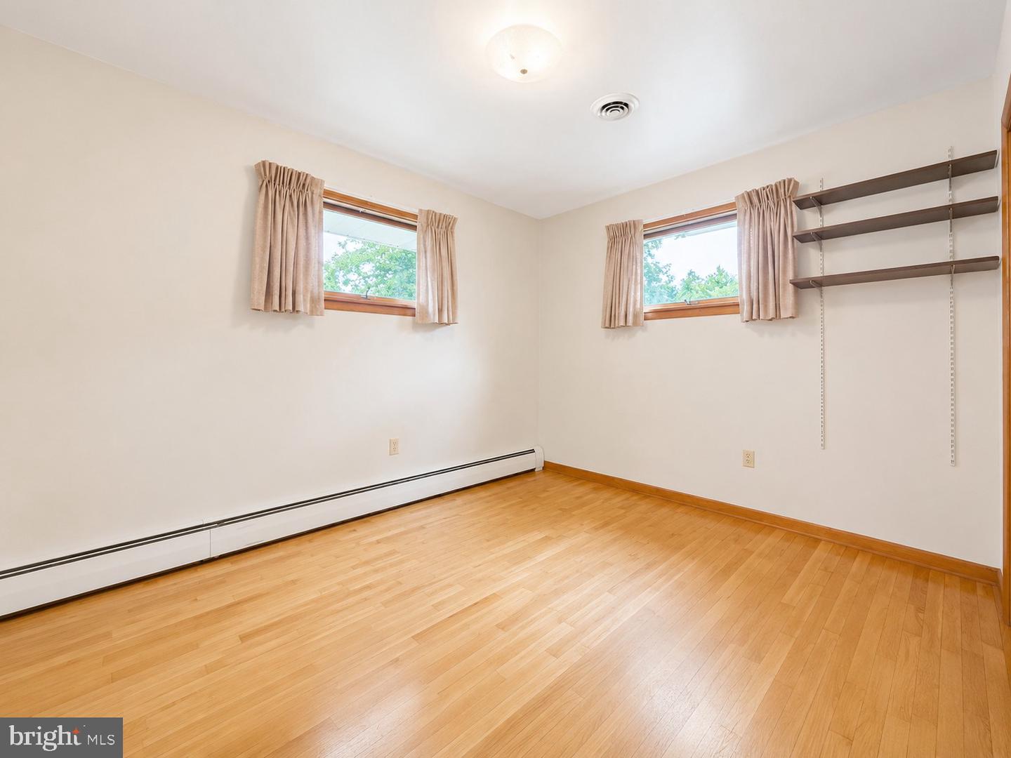 13311 Flower St Property Photo 9