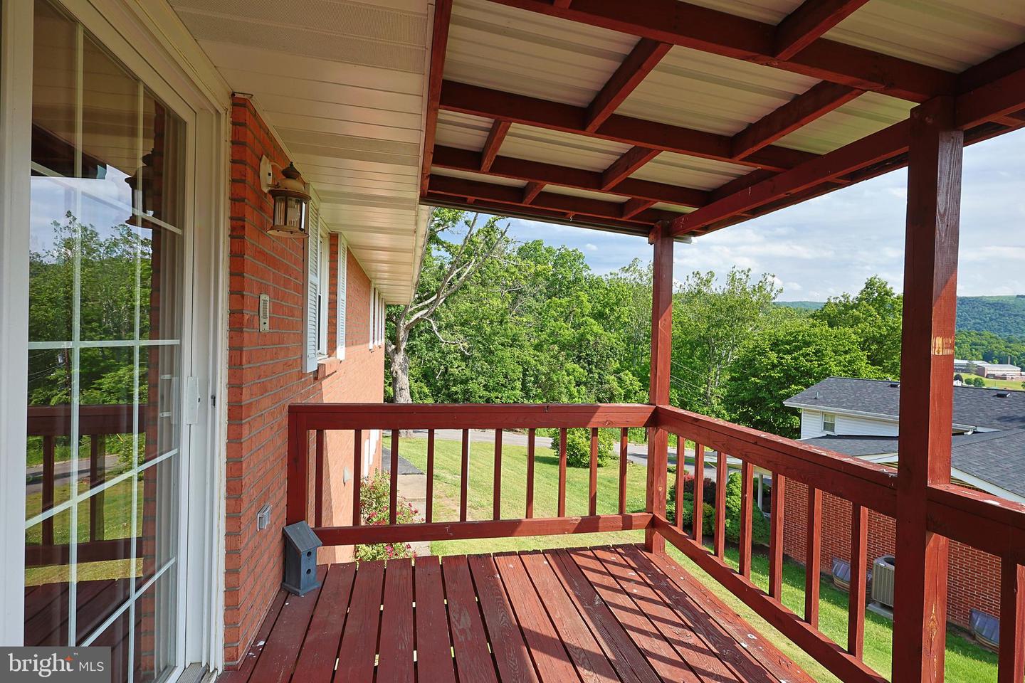 203 Marsh Ave Property Photo 11