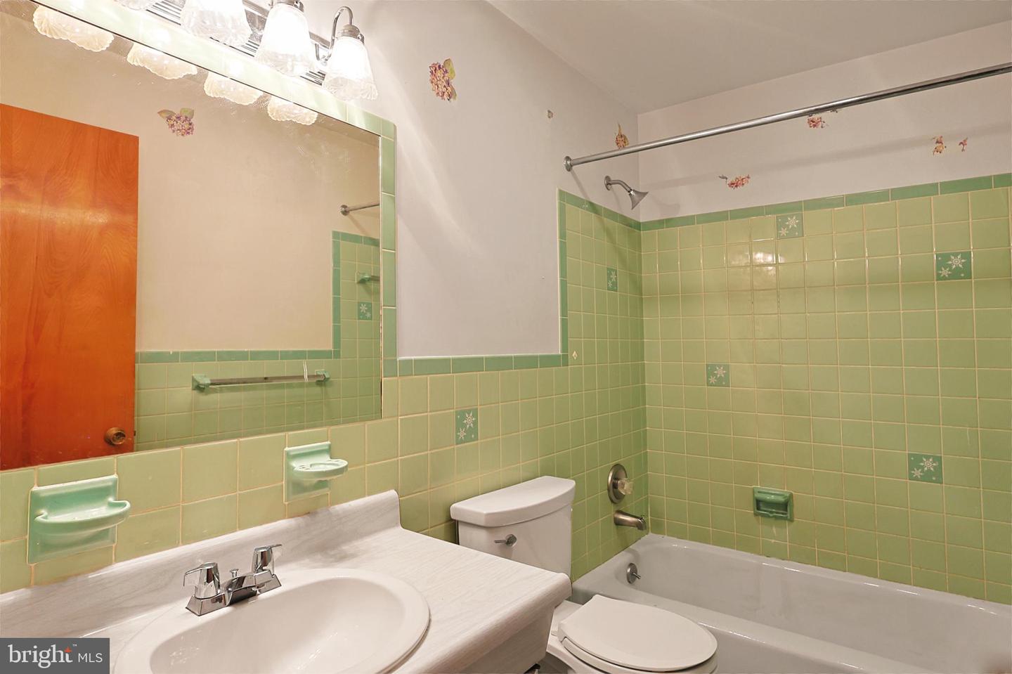 203 Marsh Ave Property Photo 24