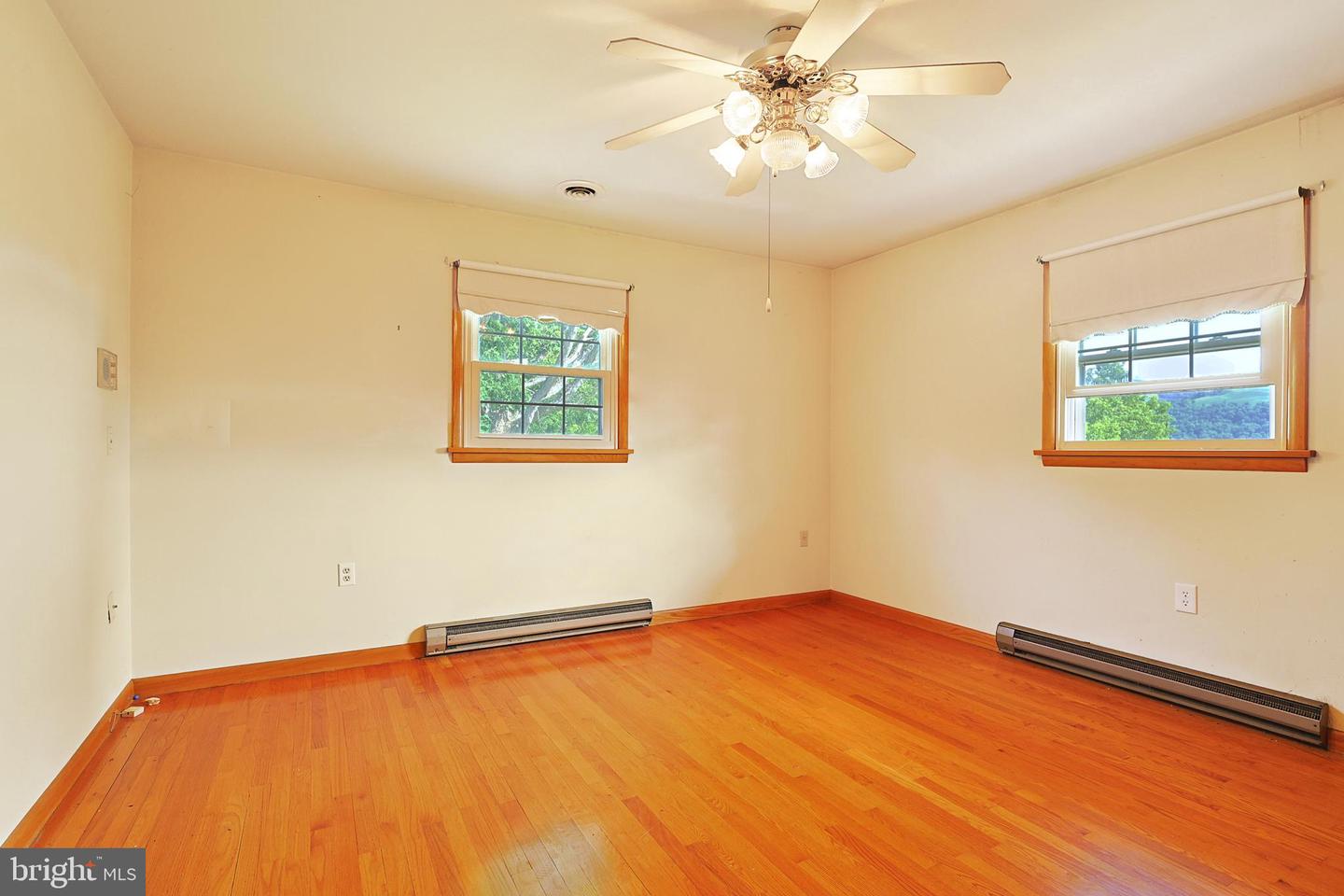 203 Marsh Ave Property Photo 33
