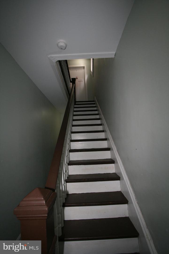236 Glenn St Property Photo 67