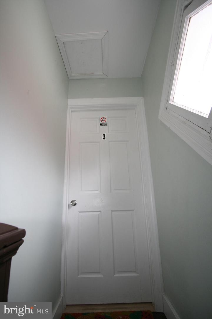 236 Glenn St Property Photo 81