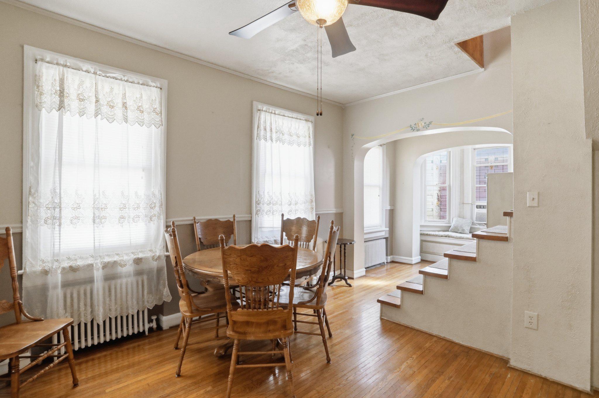 8 S Broadway Property Photo 14