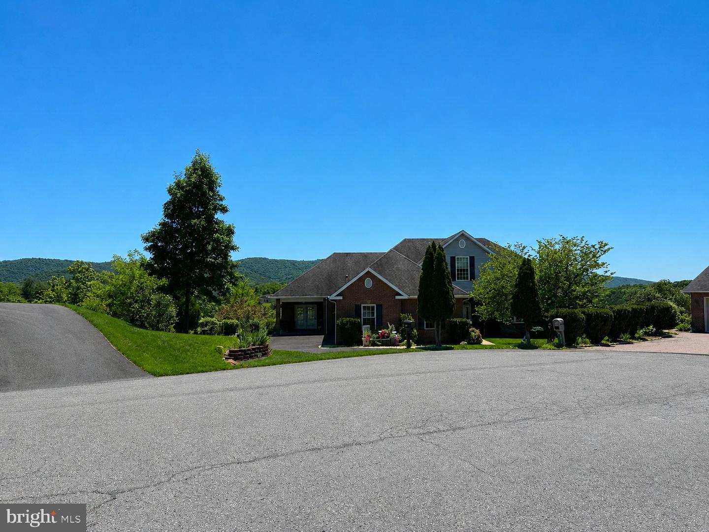 10002 Carrington Ct Property Photo 66