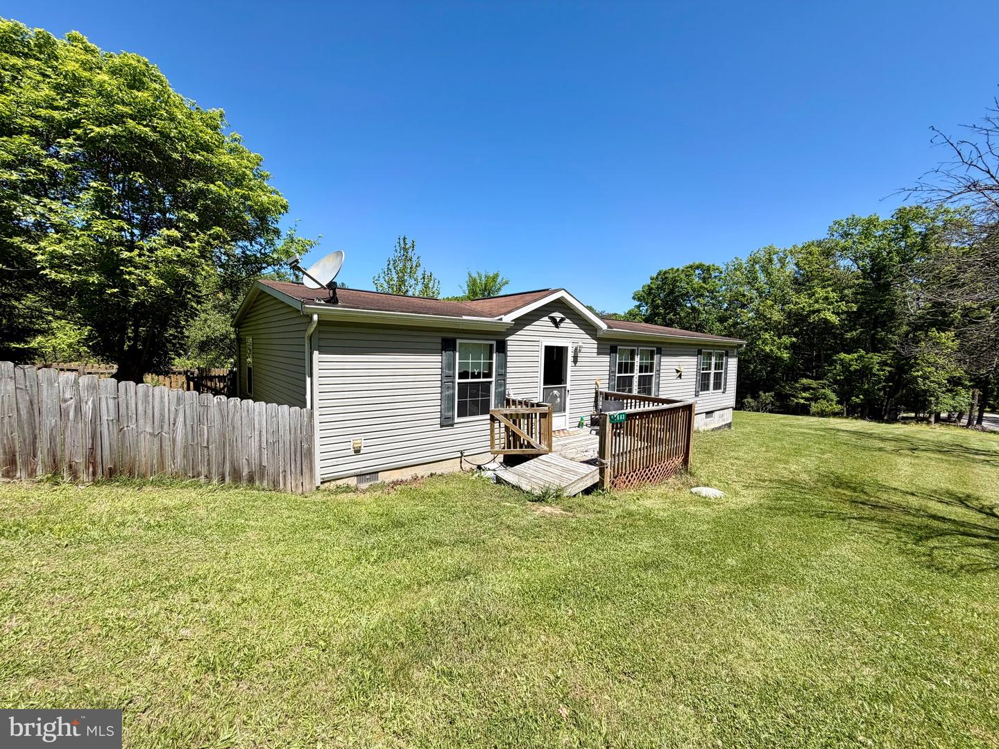 12663 Saint Patricks Rd Se Property Photo 4