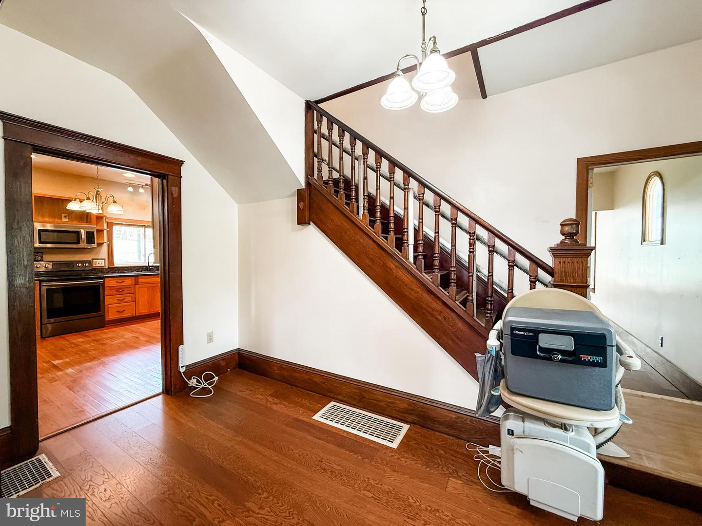 508 A St Property Photo 4