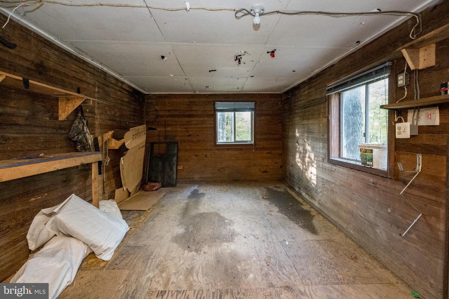 15800 Sprucewood Dr Property Photo 65