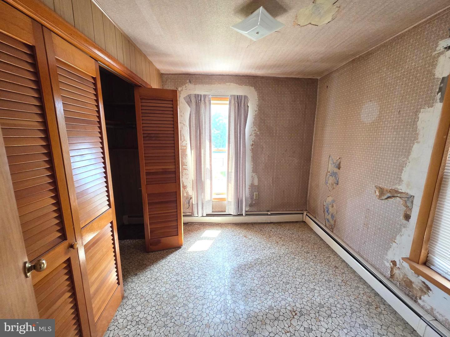 137 Humbird St Property Photo 15
