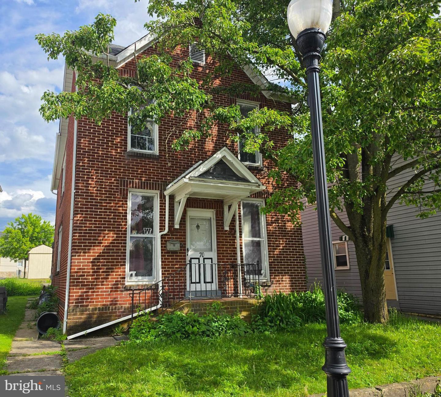 70 S Broadway Property Photo 1