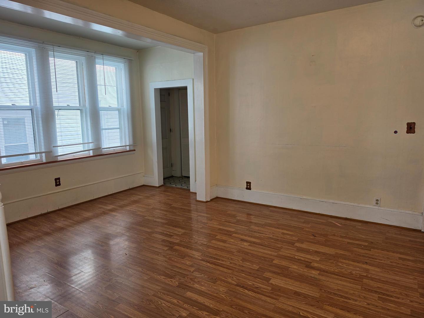 70 S Broadway Property Photo 14