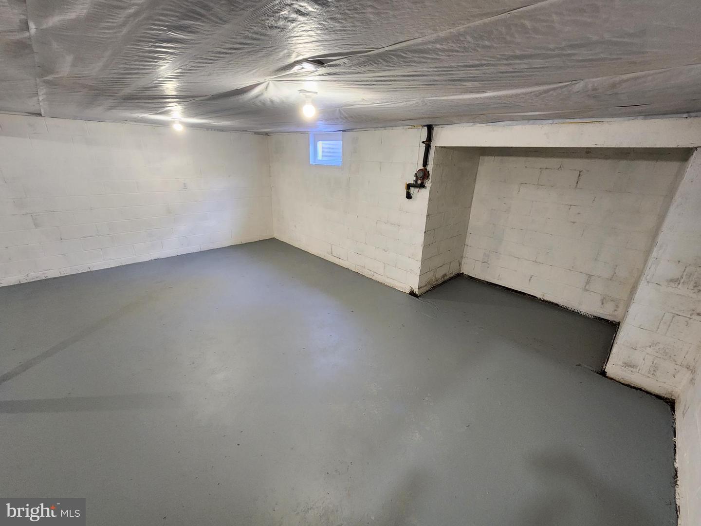 14308-l Greenfield Cres Sw Property Photo 14