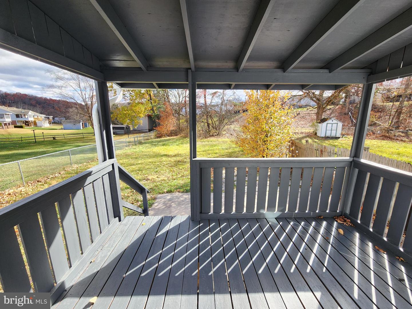 14308-l Greenfield Cres Sw Property Photo 16