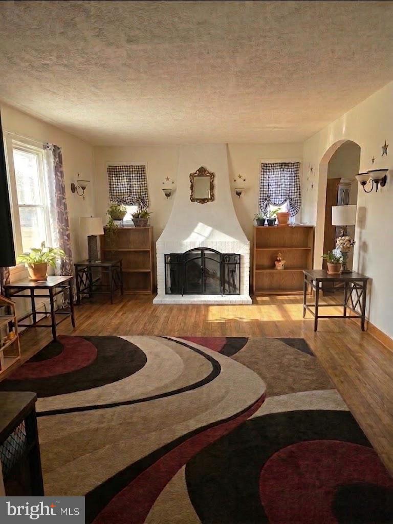 833 Buckingham Rd Property Photo 4