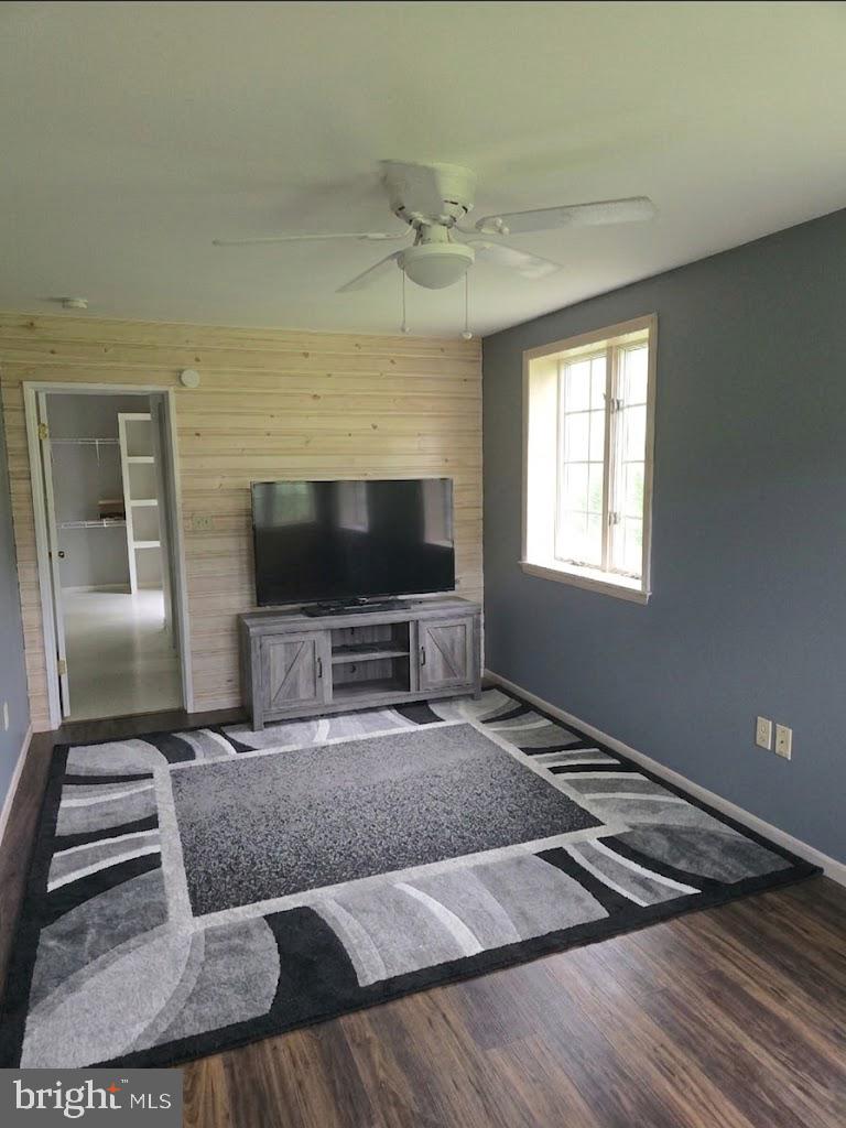 833 Buckingham Rd Property Photo 15