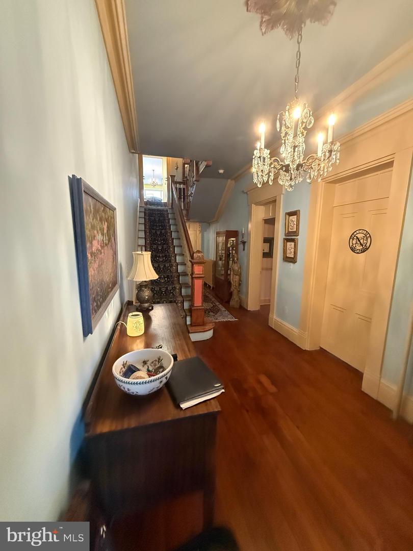 58 Frost Ave Property Photo 8
