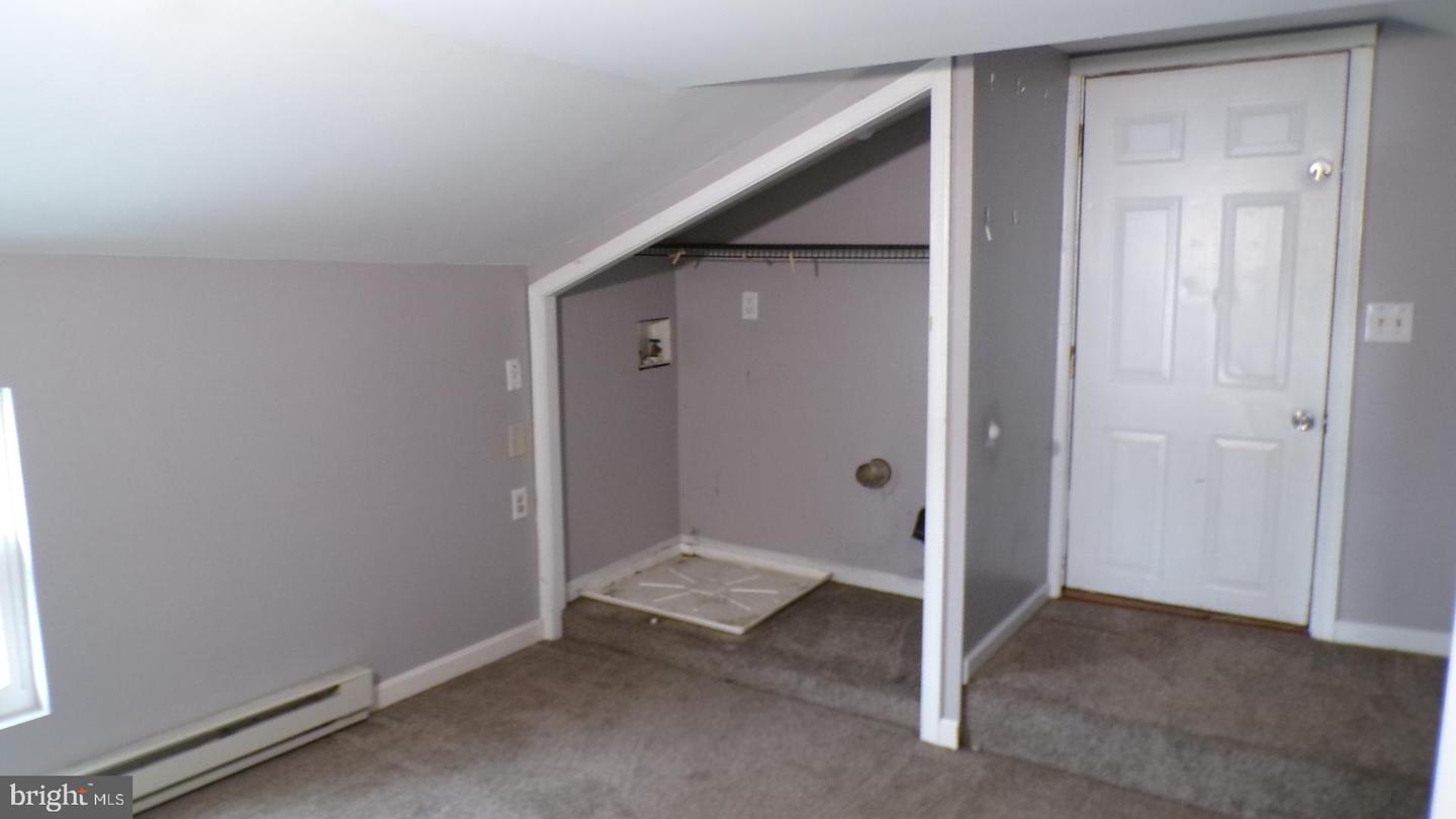 7 Bellevue St Property Photo 12