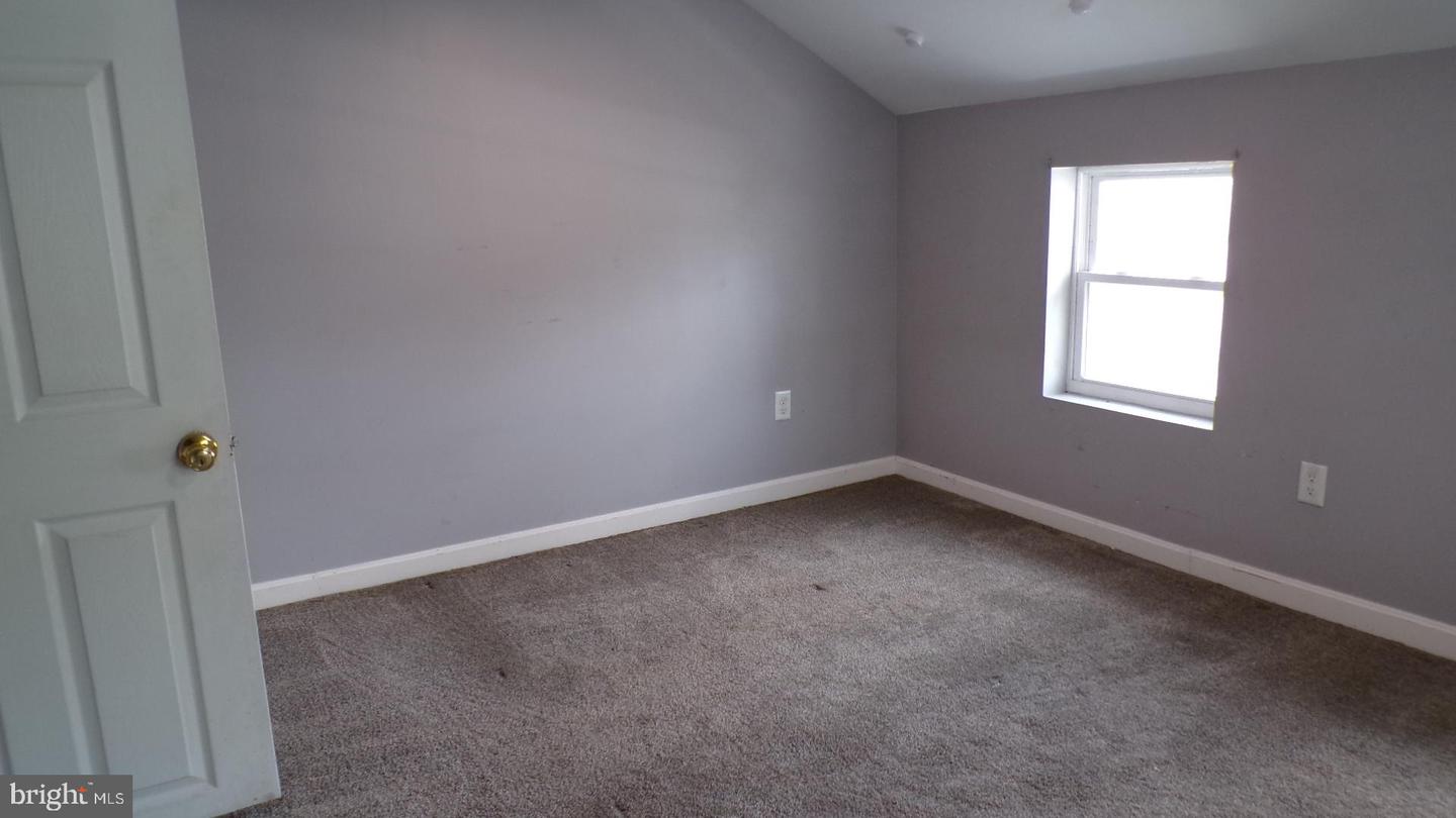 7 Bellevue St Property Photo 14
