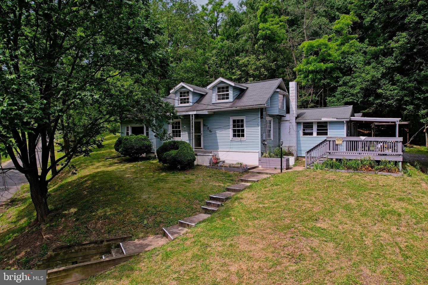 302 Wills Creek Ave Property Photo 1