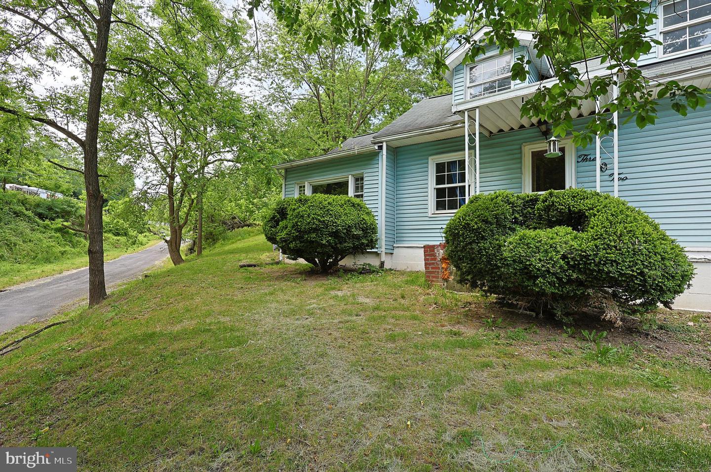 302 Wills Creek Ave Property Photo 9