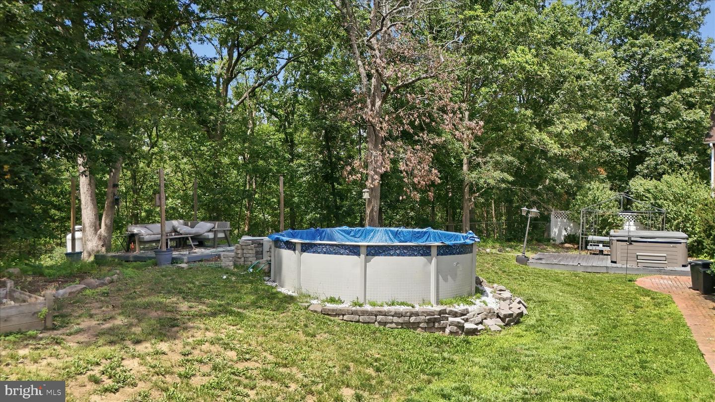 325 Francis Ct Property Photo 51