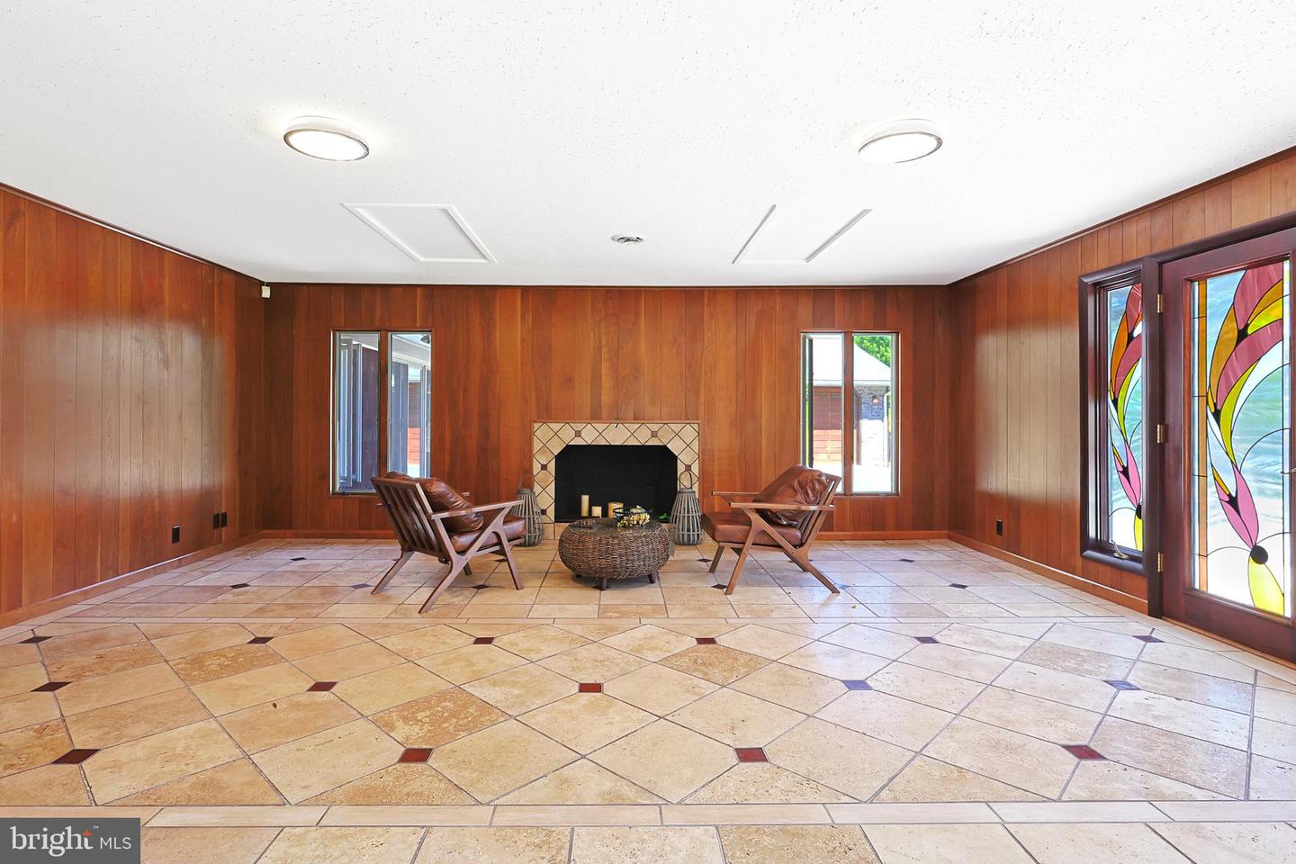 12421 Henry Dr Sw Property Photo 4