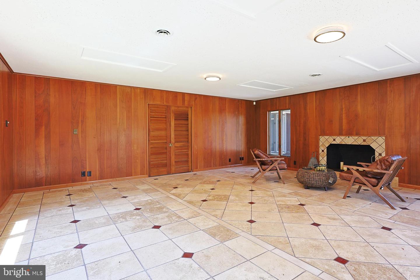 12421 Henry Dr Sw Property Photo 7