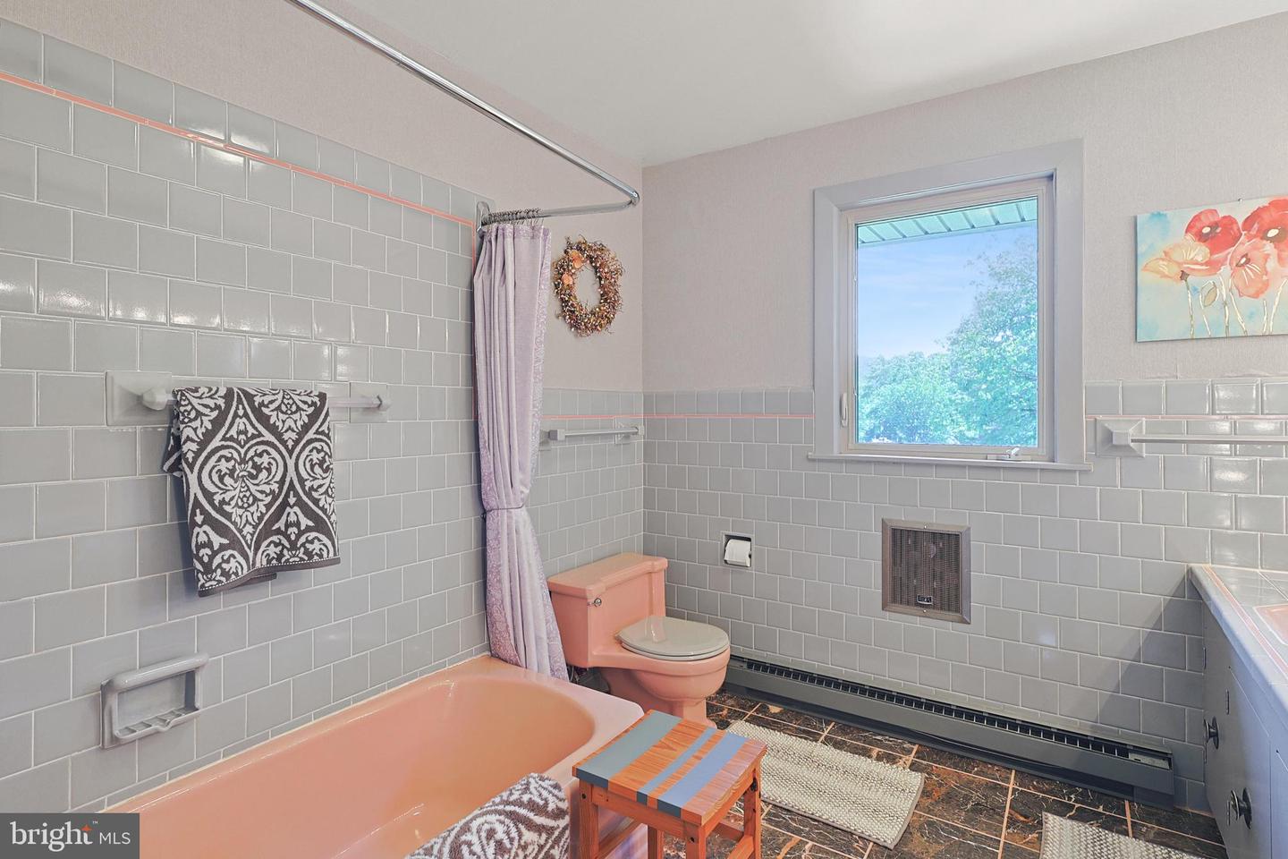 12421 Henry Dr Sw Property Photo 28