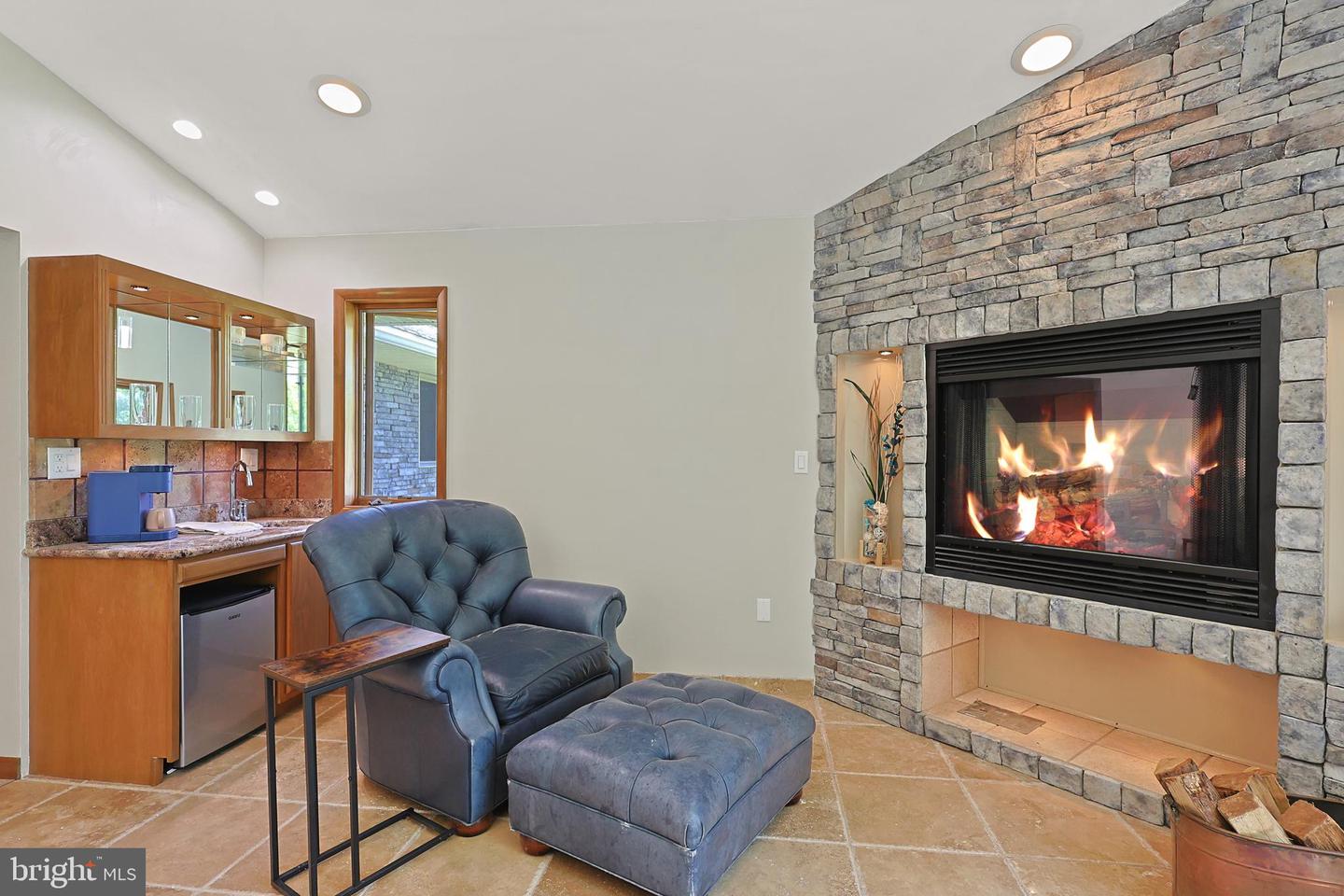 12421 Henry Dr Sw Property Photo 47