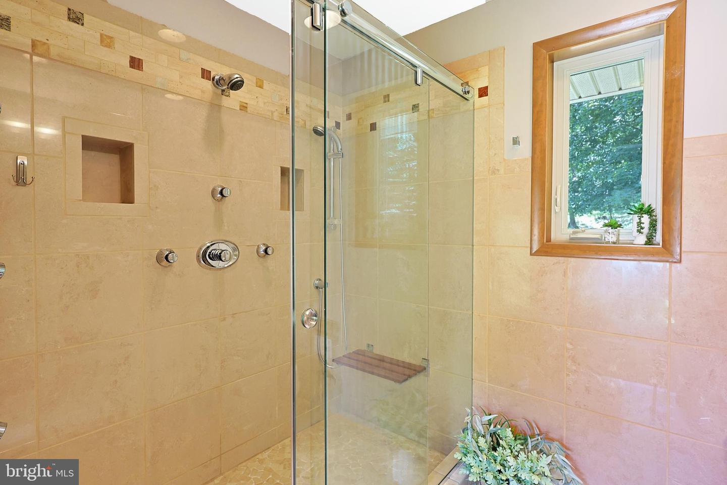 12421 Henry Dr Sw Property Photo 71