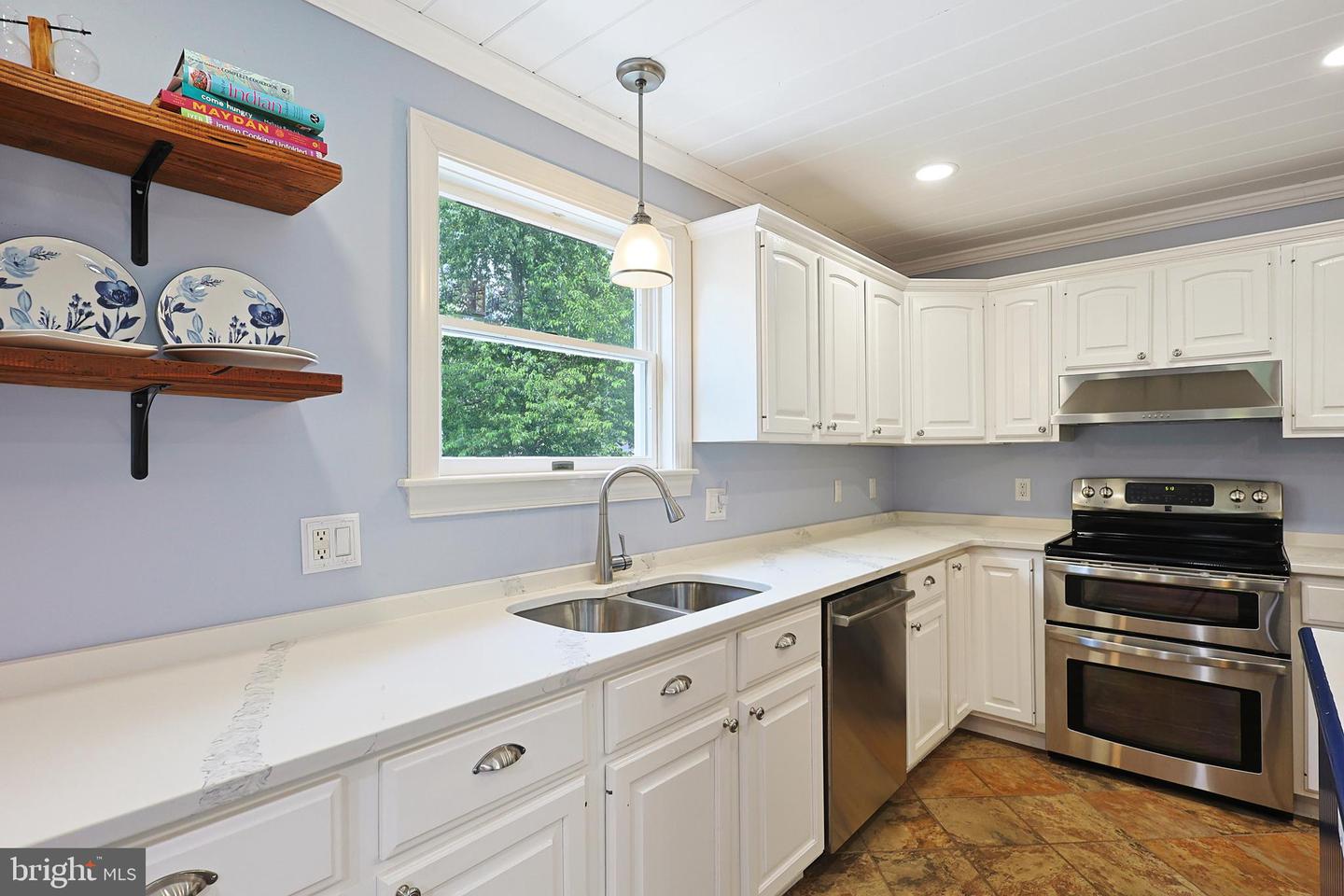 15206 Bourbon St Sw Property Photo 5