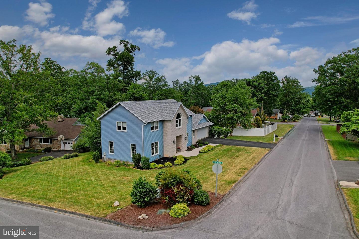 15206 Bourbon St Sw Property Photo 43