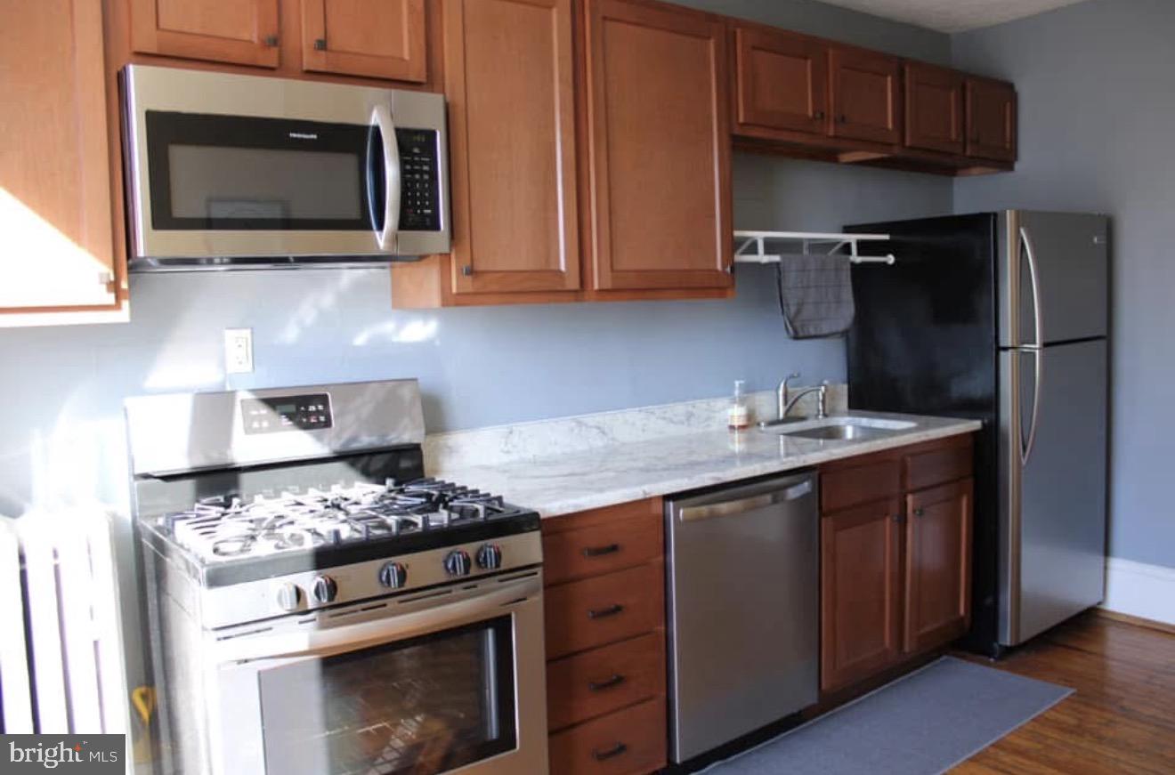 39 S Broadway St Property Photo 21