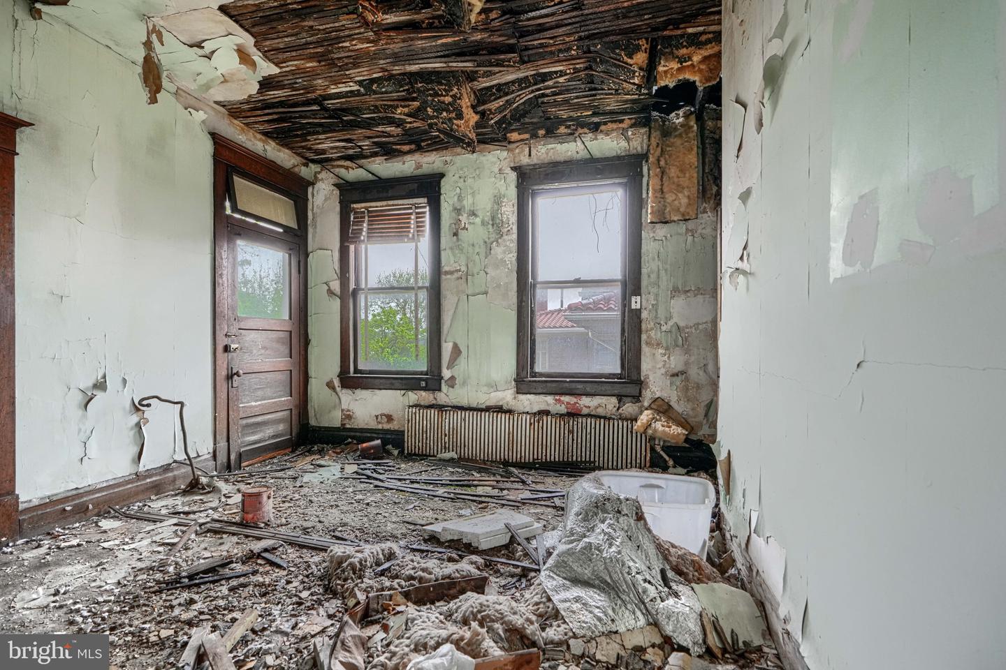 223 Baltimore Ave Property Photo 20