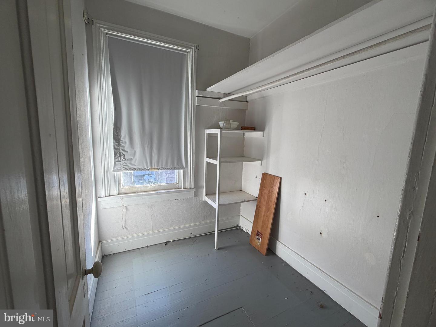436 Columbia St Property Photo 16