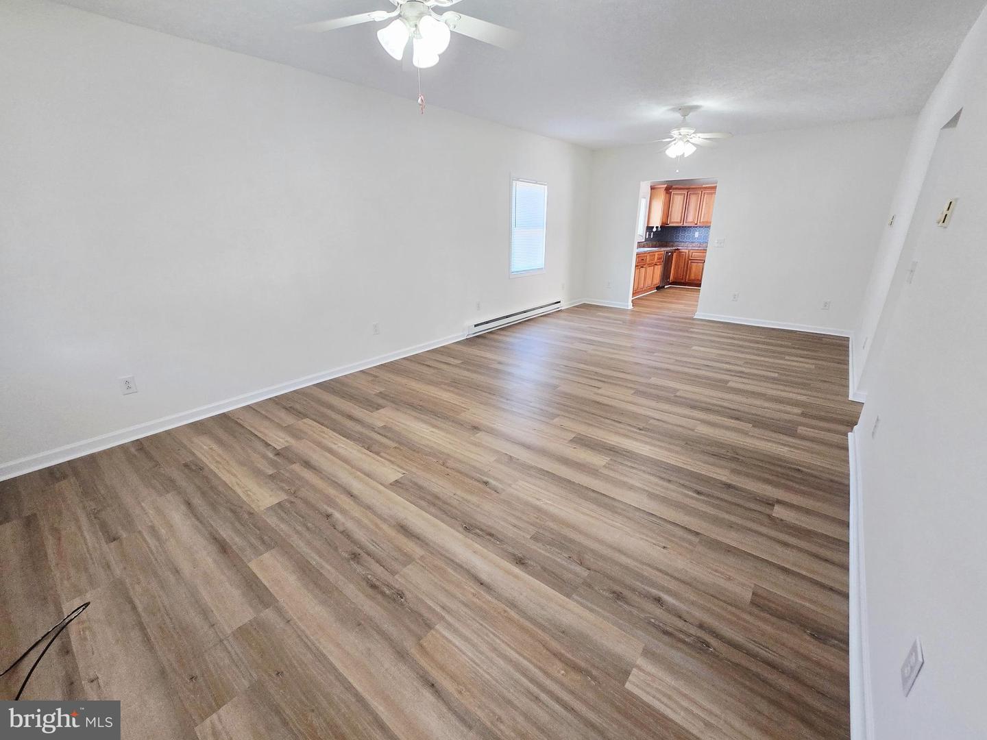 229 Carroll St Property Photo 5